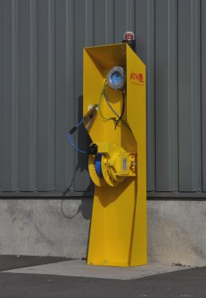 Earth control in console Static earthing