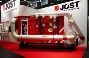 Vibrating air separator airvibe 2 separates recycling materials