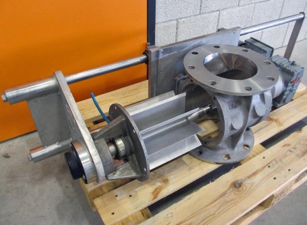 Rotary valve with quick-clean at Surplus Select TBMA HAR-D 175 s/s type 316 Atex valve