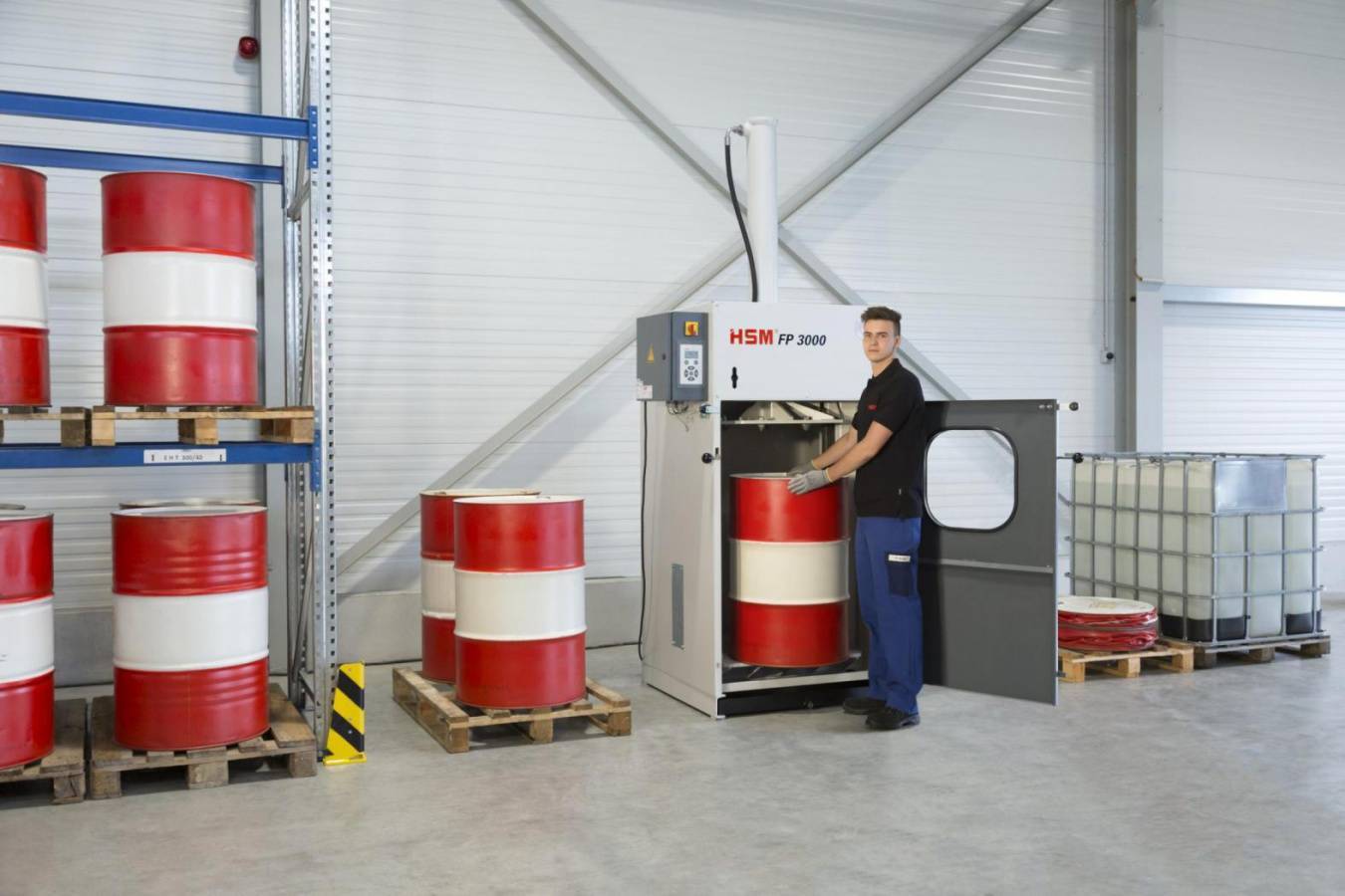 Barrel press HSM FP 3000 A robust and reliable disposal solution