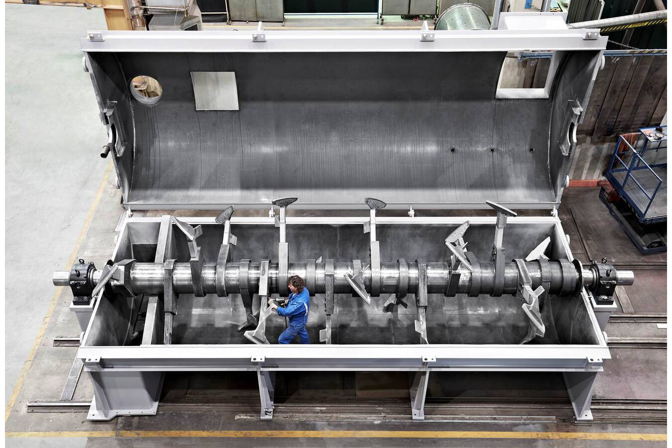 Lödige KM 4200 DW continuous mixer with opentop drum section