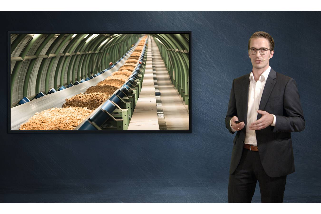 Beumer Group: Live presentations at online event Beumer Group Live: online presentation of  information tailored to business fields ’Airport’, ’Logistics’, ’Cement’ and ’Mining/Port/Power Plant’.