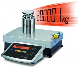 The New Combics CH Series of High-Resolution Industrial Scales Fast weighing results under almost any installation conditions