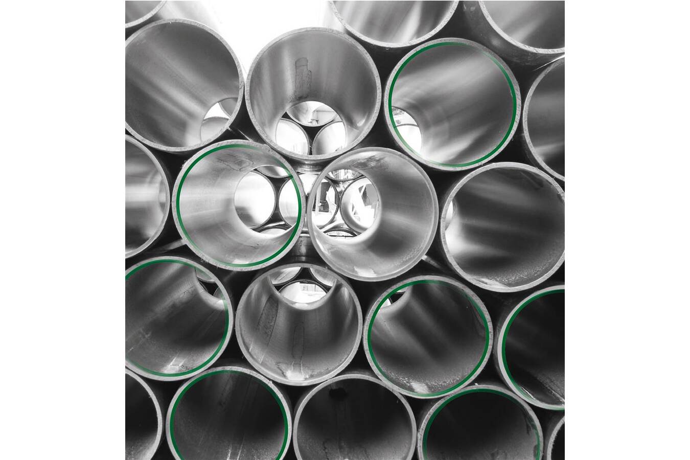 Green pipes with replaceable  wear protection lining Green pipes are wear resistant pipes where the worn cylinder can be replaced without the need for a new steel shell.