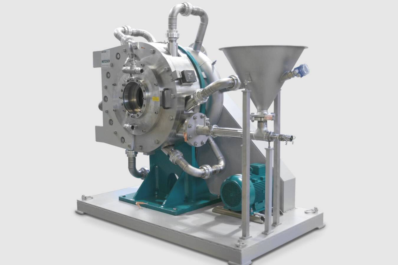 NETZSCH ConJet: air jet milling with controlled maximum particle size NETZSCH High-Density Bed Jet Mill ConJet: the combination of a spiral jet mill with an integrated classifier wheel makes it possible to manufacture products reproducibly and with a steep particle size distribution.