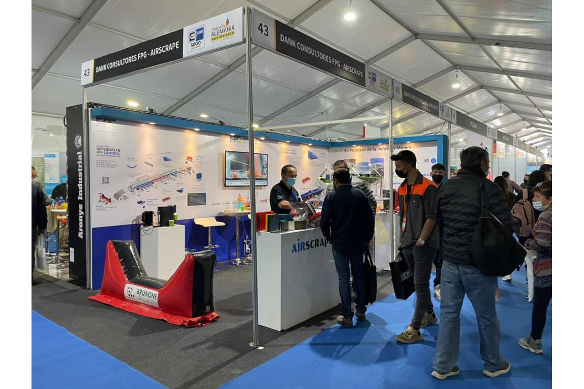 AirScrape success Exponor 2022 in Chile The first trade show in Chile was a great success for the new contactless skirting for conveyor transfer points. The demand and interest in AirScrape was overwhelming.
