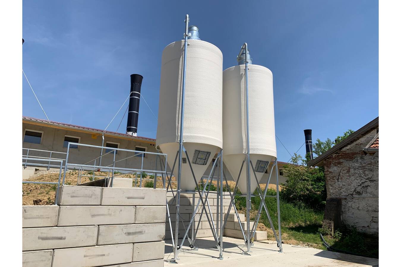 M.I.P. delivers agricultural silos in Bavaria Germany is one of the countries where M.I.P. is market leader in the agricultural sector with silos and tanks. 