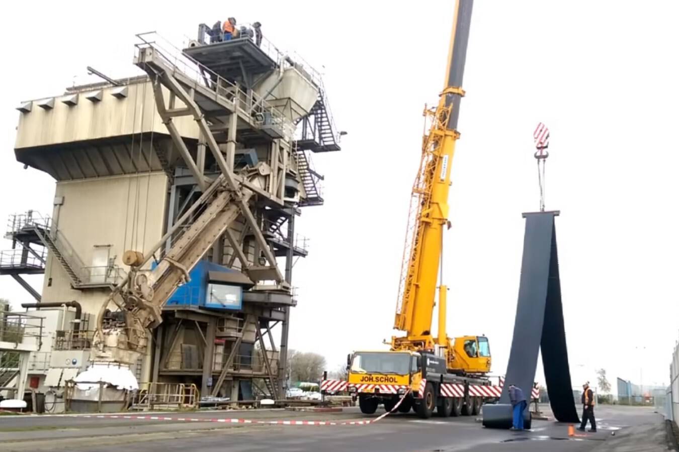 Inspection and overhaul of IGMA Amsterdam terminal elevator Overhaul makes elevator better than ever.  Muller Beltex has worked for IGMA for many years and is jointly responsible for the installations.