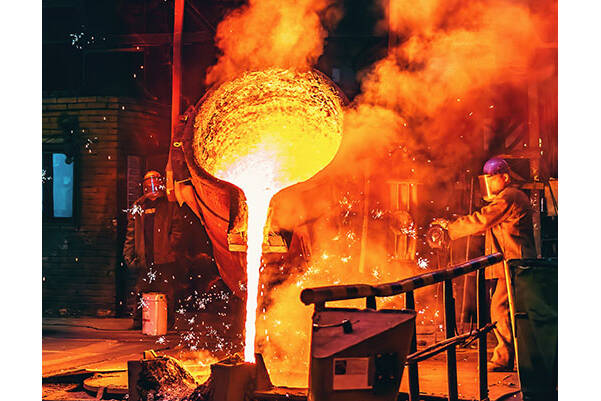 Improved efficiency of blast furnace - Optimizing PCI applications In a steel plant the amount of coal injected into blast furnaces shall be controlled and optimized.