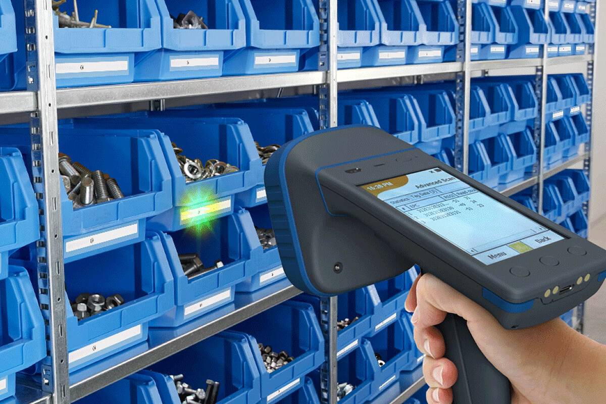 RFID LED label for easy picking Track assets and manage inventory more efficiently. Brady RFID tags show a green LED light when triggered, helping you select the right item.