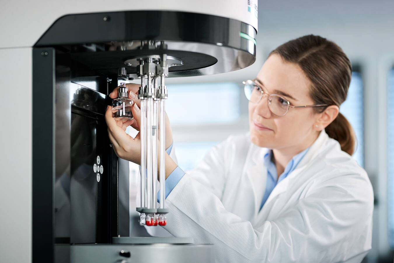 Maximize Your Sorption Analysis Optimize your lab space, accuracy and flexibility with Microtrac’s BELSORP MAX X, the latest model in the BELSORP MAX series. 