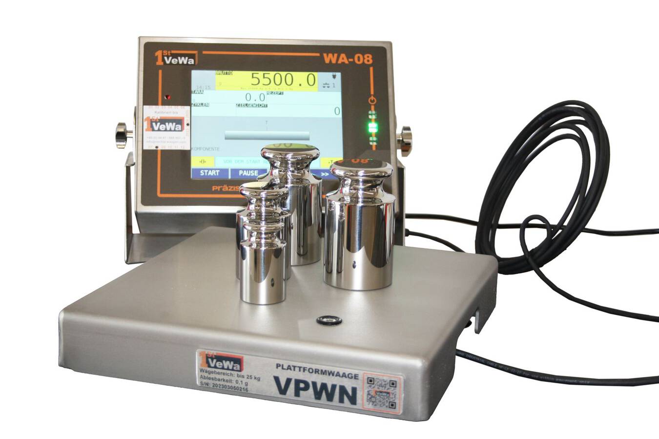 New platform scale VPWN The new VPWN platform scale from VECHTA Waagen GmbH is manufactured in Germany from stainless steel and is particularly suitable for the chemical and pharmaceutical industries.