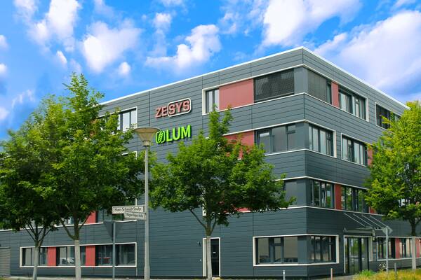 Justus von Liebig helped LUM grow, and now things are moving forward LUM GmbH relocates its global headquarters in Berlin-Adlershof.