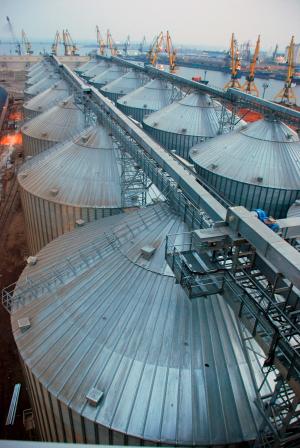 Bühler Grain Logistics safeguards worldwide grain supplies with effici Minmetal / North Star Shipping - A cargo handling terminal on the Black Sea.