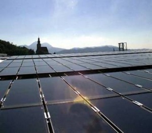 Avancies chooses Fiktech as partner. Clean production of Solar Modules.