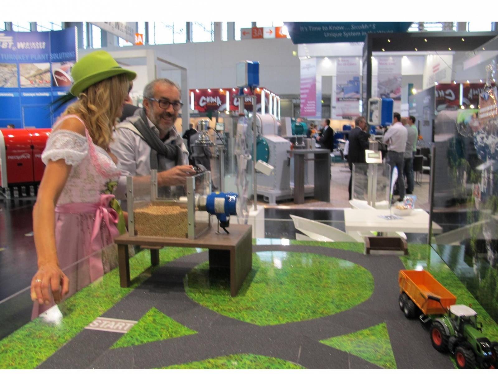 UWT GmbH Impressionen Powtech 2014  