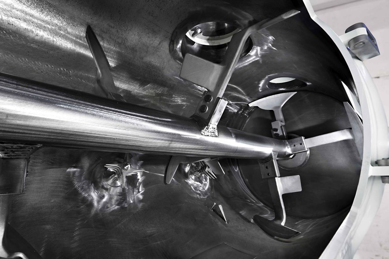Lödige at EuroBrake 2020 Dry mixes of brake and friction materials in Ploughshare® Mixer