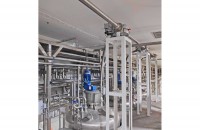 Automatic system for the addition of salt to sauce mixers