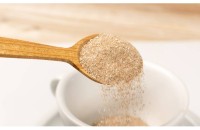 Instant beverage powder homogeneously mixed