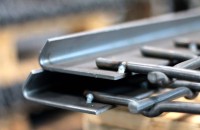 Precision in Focus: Correct Installation of Screen Media